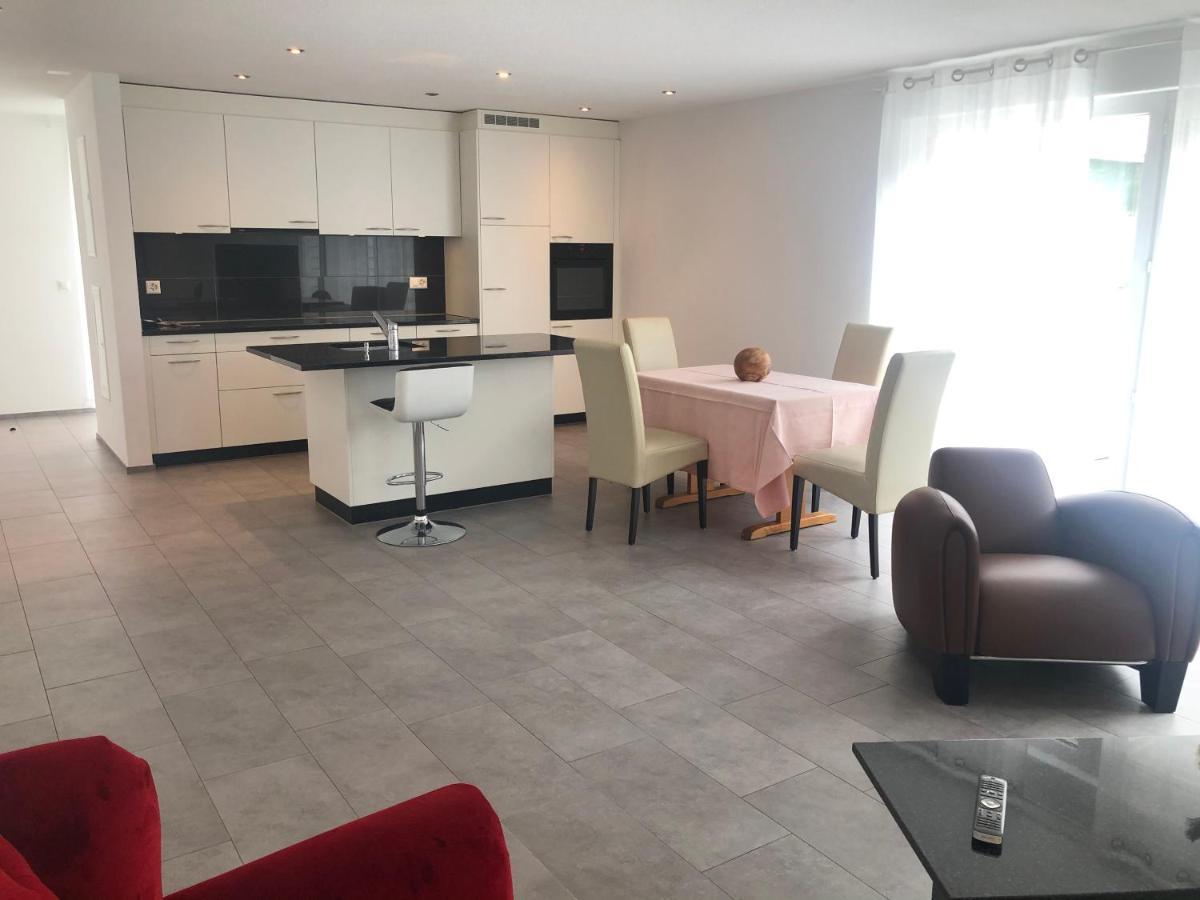 Hotel Hippel Krone Kerzers Екстер'єр фото