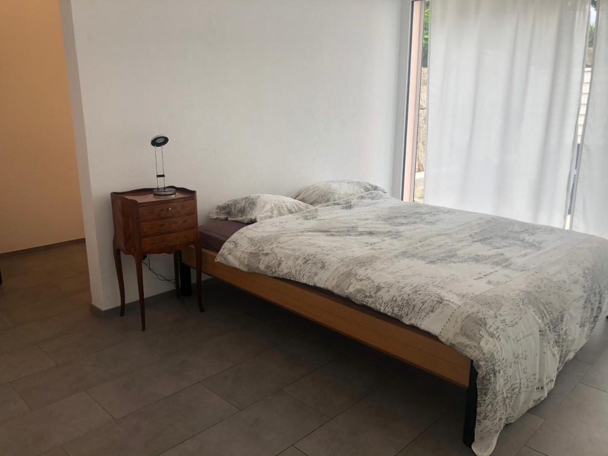 Hotel Hippel Krone Kerzers Екстер'єр фото