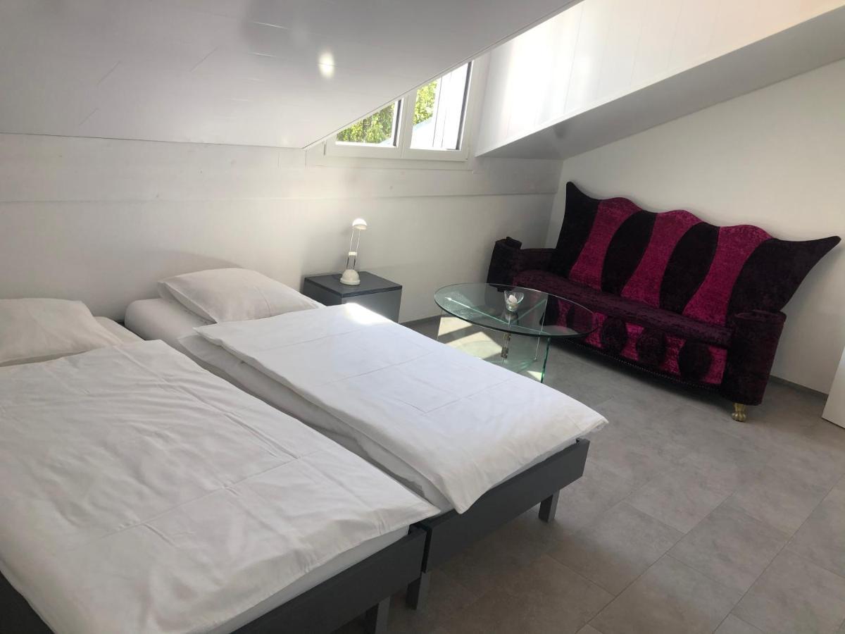 Hotel Hippel Krone Kerzers Екстер'єр фото