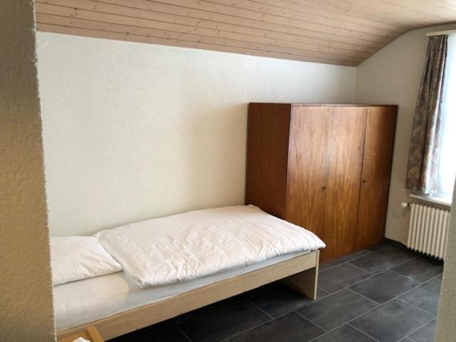 Hotel Hippel Krone Kerzers Екстер'єр фото