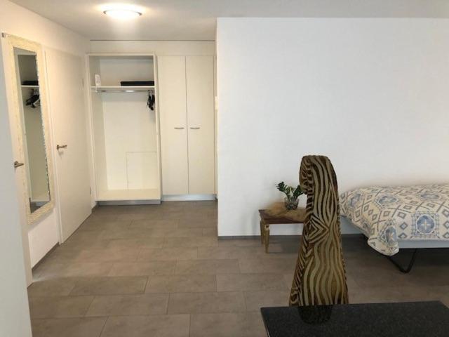 Hotel Hippel Krone Kerzers Екстер'єр фото