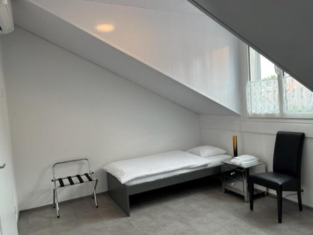 Hotel Hippel Krone Kerzers Екстер'єр фото